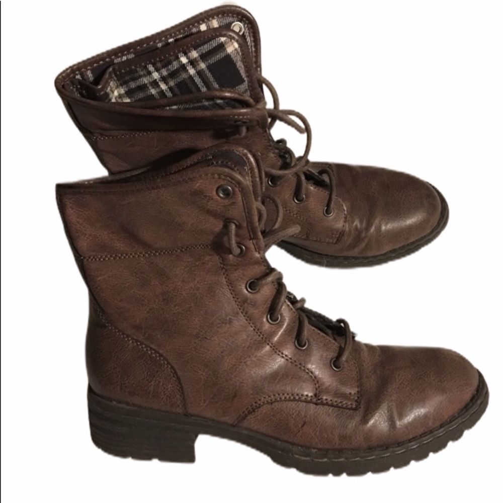 BOC BRISTOL BOOTIE SIZE 8